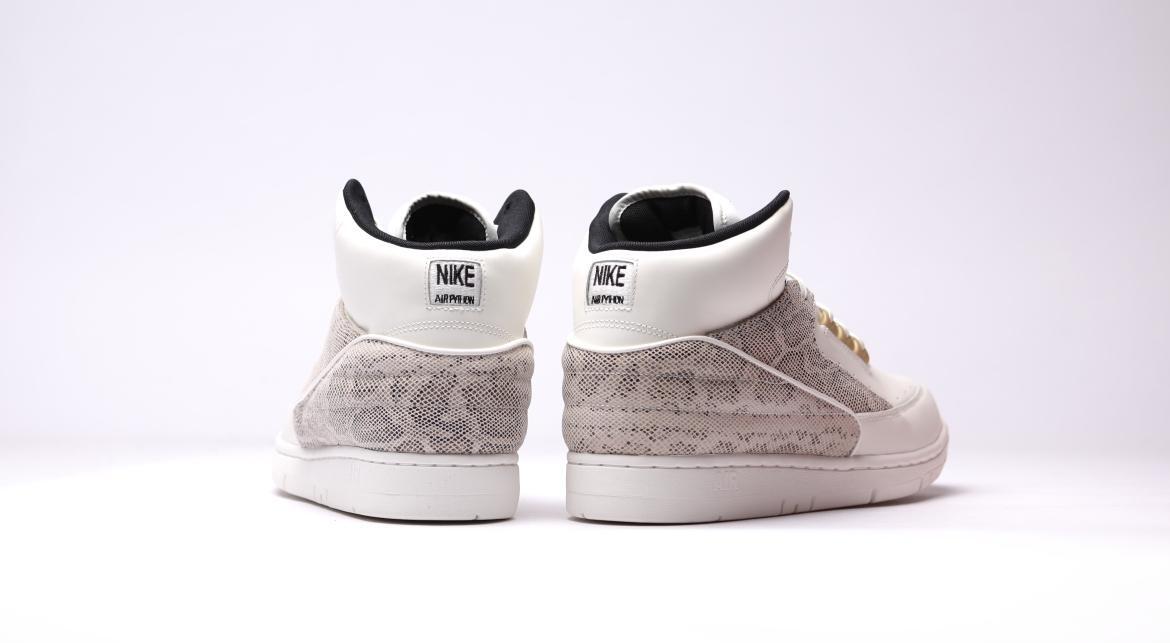 nike air python black gold