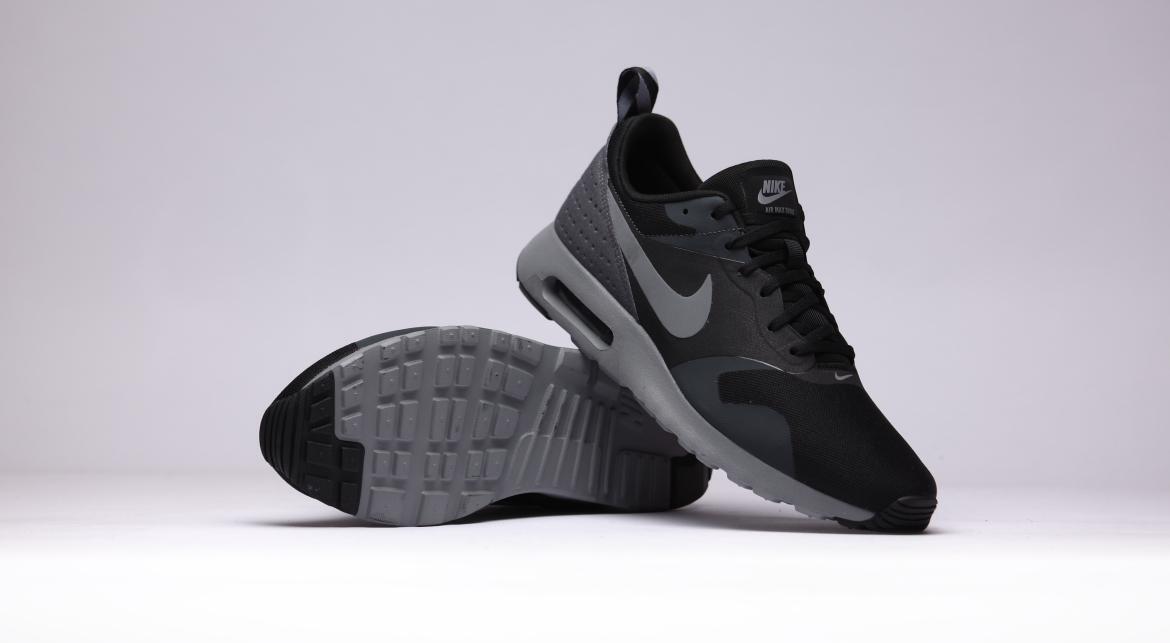Nike Air Max Tavas 