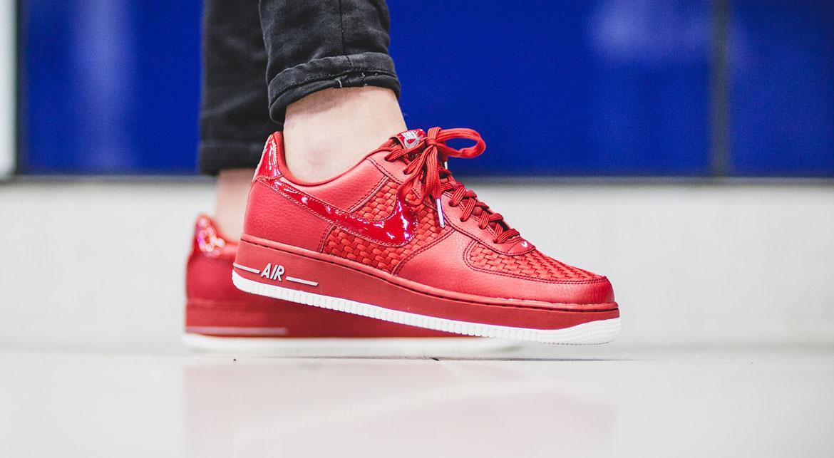 Nike Air Force 1 Low \'07 LV8 Lifestyle Shoes Men’s 9.5 Red Woven 2015 718152-605 32_b9f4051a-e2e3-413e-af8c-  main image 3