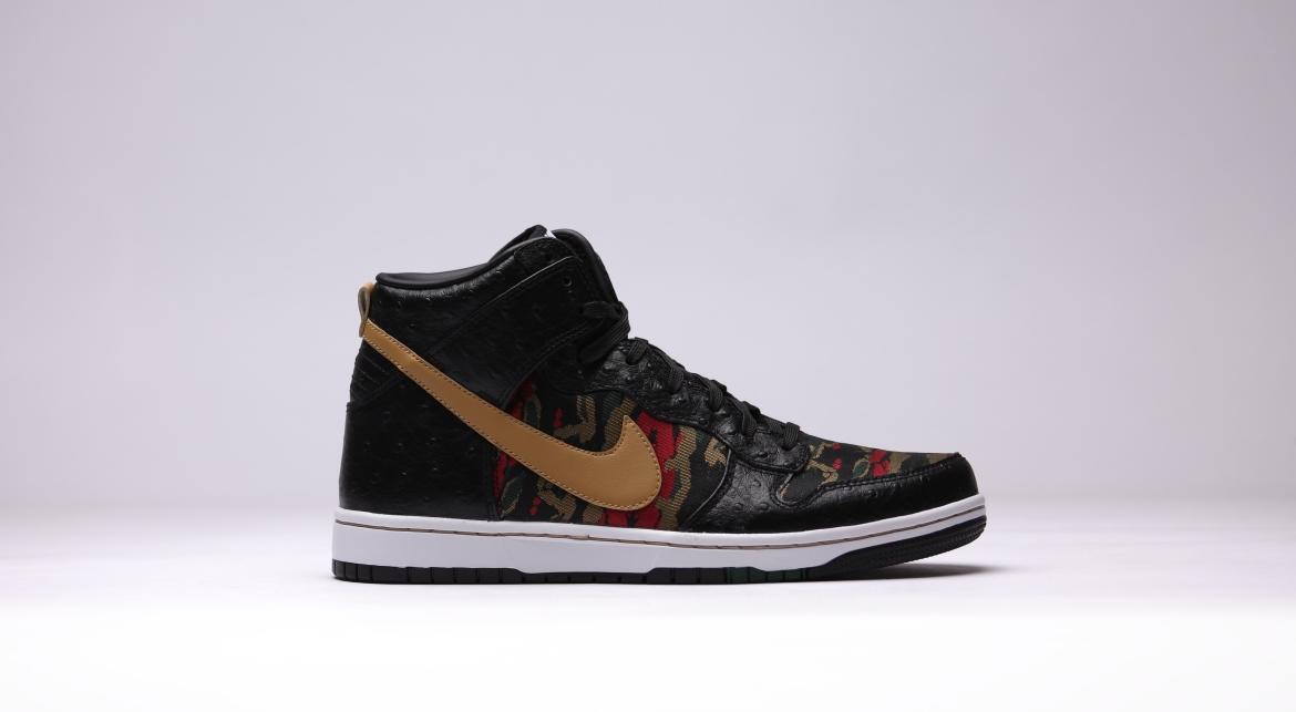 Nike Dunk CMFT PRM QS "Flat Gold"