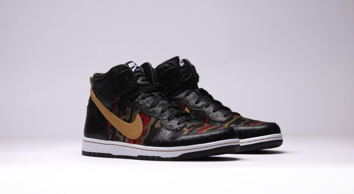 Nike Dunk CMFT PRM QS "Flat Gold"