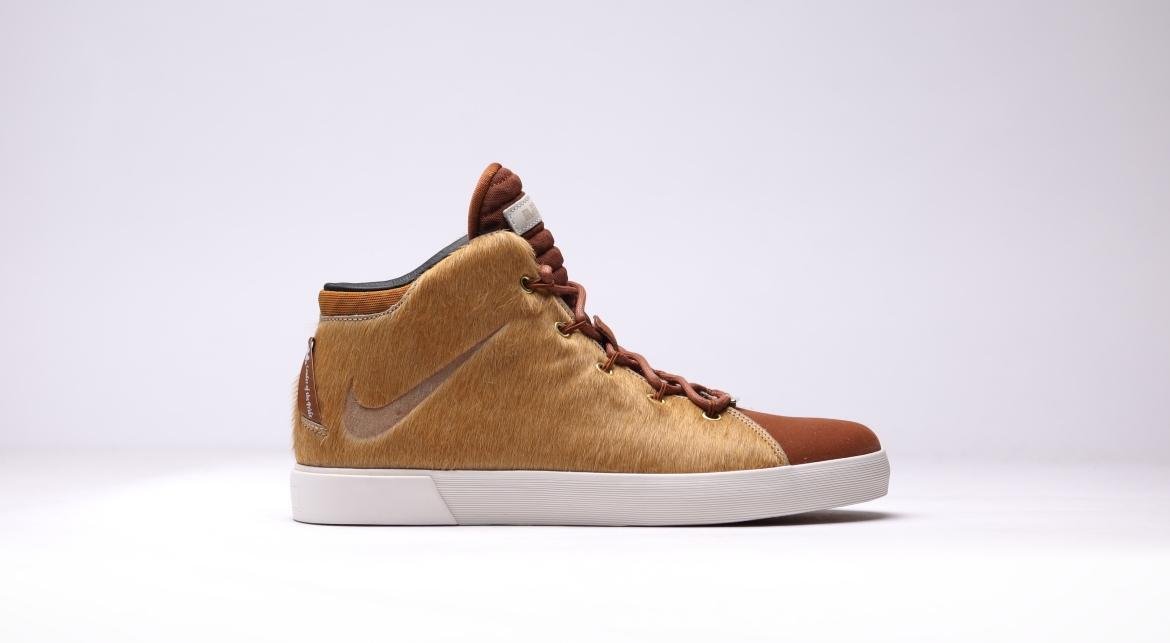 nike lebron nsw lifestyle