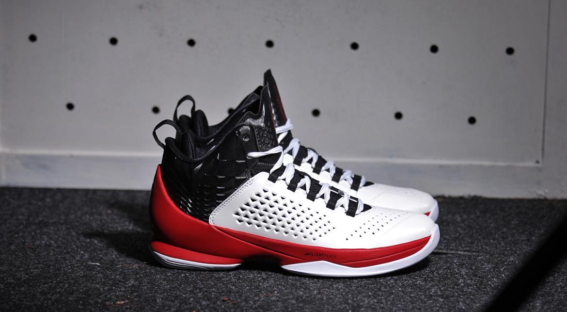 Air Jordan Melo M11 "Gym Red" - Image 7