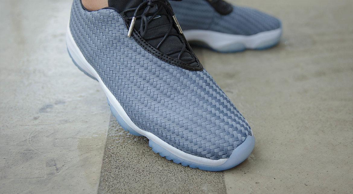 Air Jordan Future Low Cool Grey - Image 8