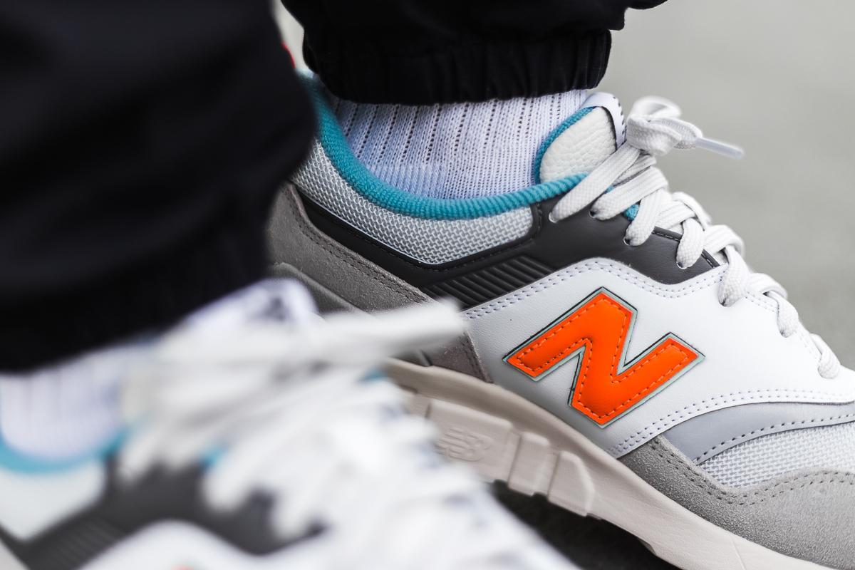 New Balance CM 997 HAG  display picture 1