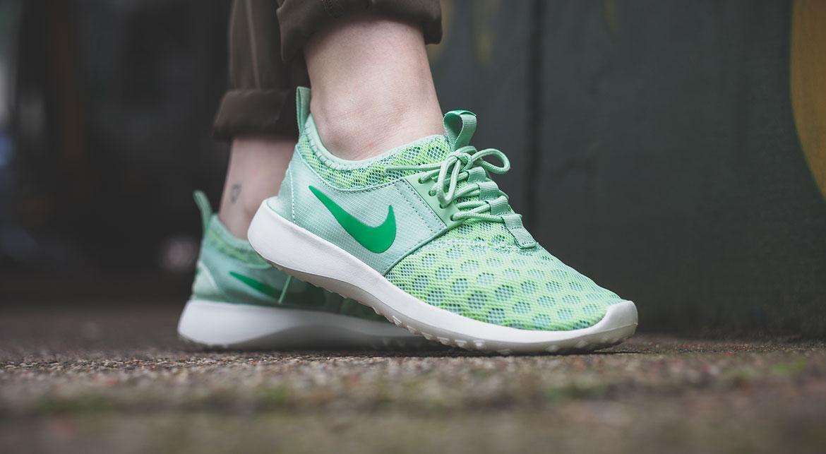 nike juvenate green