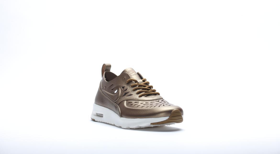 Nike Air Max Thea Metallic Golden - Image 4