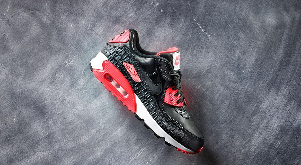 black infrared air max 90