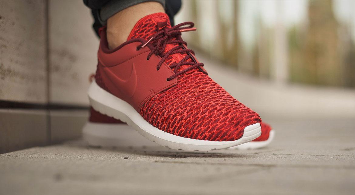Nike Roshe Nm Flyknit 'Gym Red' - Image 8