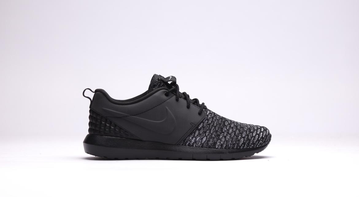 Nike Roshe Nm Flyknit Prm 'Oreo Toe' - Image 2