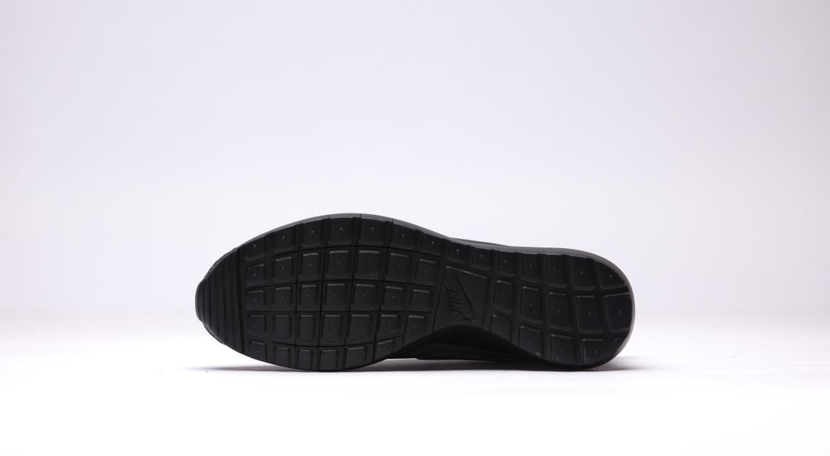Nike Roshe Nm Flyknit Prm 'Oreo Toe' - Image 6