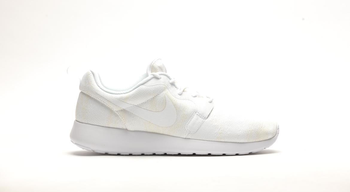 roshe run nike white