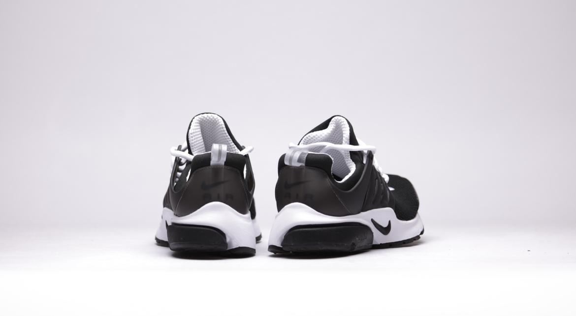 Nike Air Presto 'Black' - Image 6