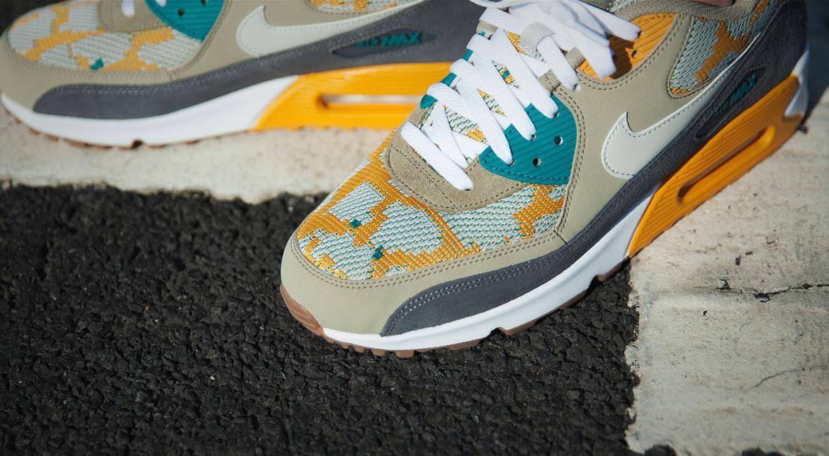 Nike Air Max 90 'Canyon Gold' - Image 8