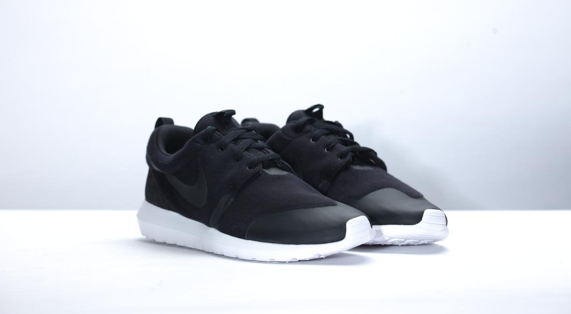 Nike Roshe NM Tech Pack "Black n White"
