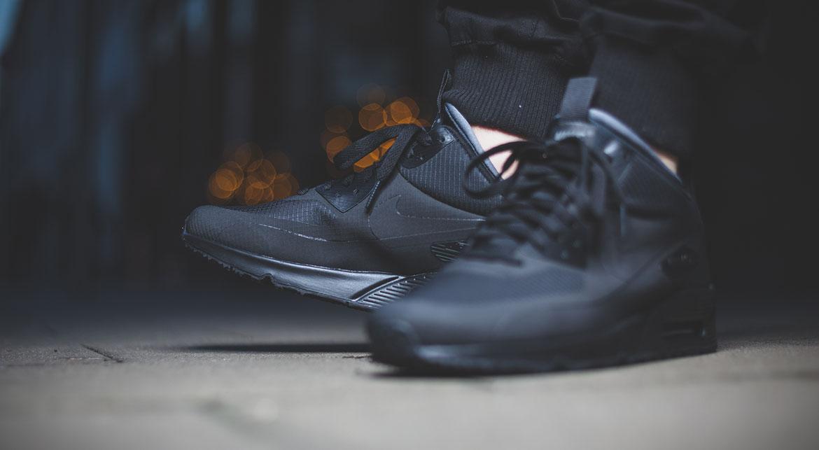 Nike Air Max 90 Mid Winter 'Triple Black' - Image 8