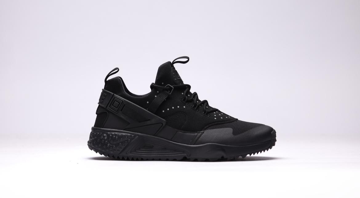 Nike Air Huarache Utility "Triple Black" - Image 2