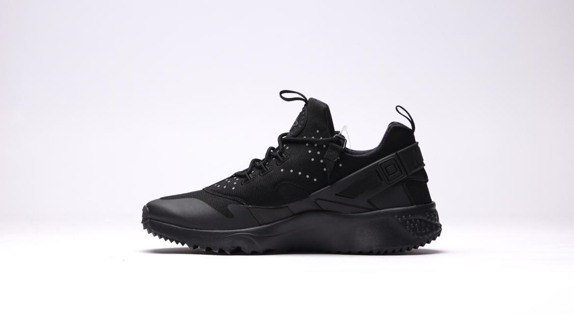 Nike Air Huarache Utility "Triple Black" - Image 3