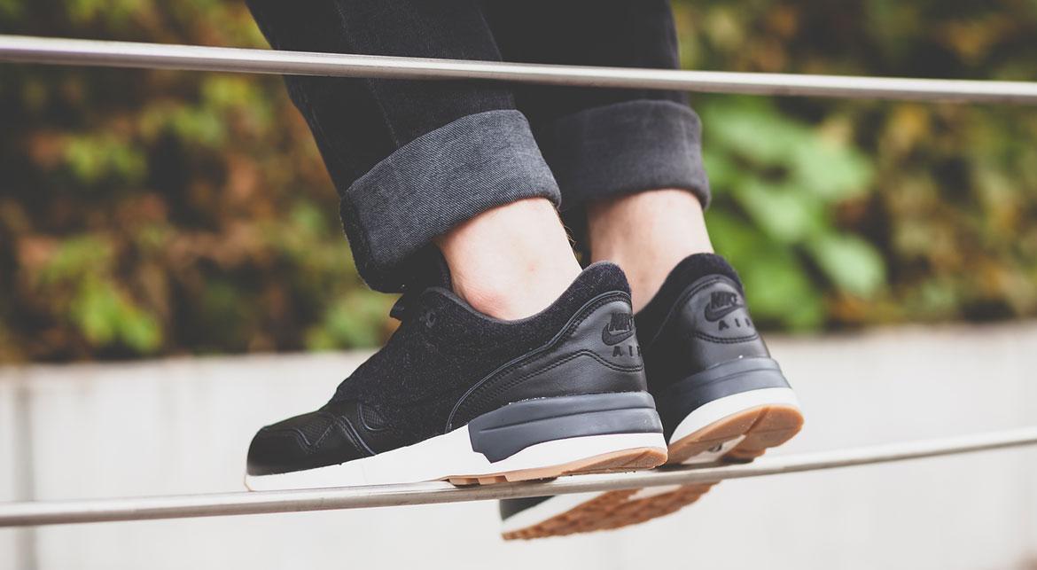 nike air odyssey on feet