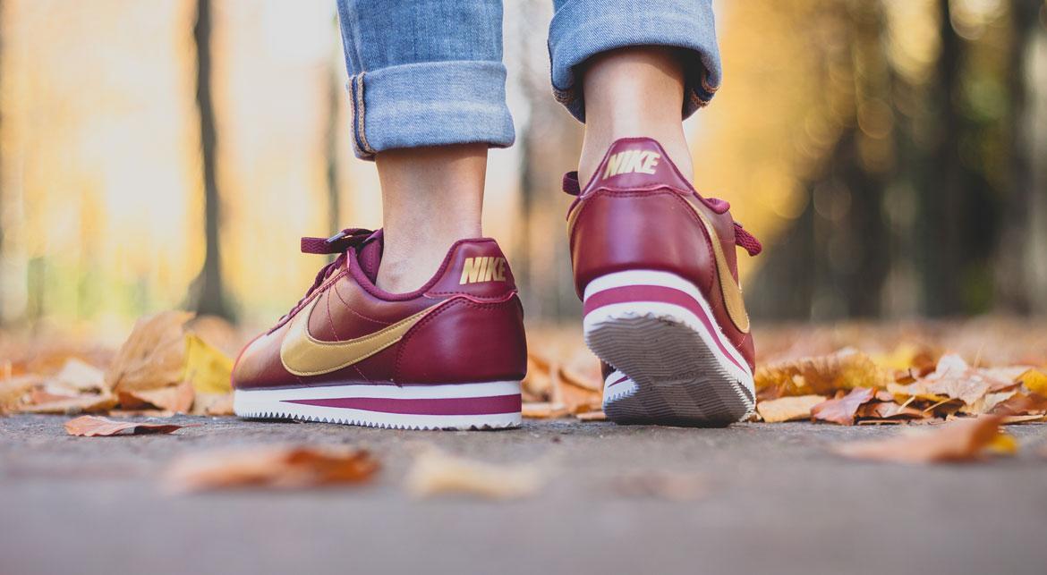 Nike Classic Cortez Leather 'Team Red' (Women's) - Image 9