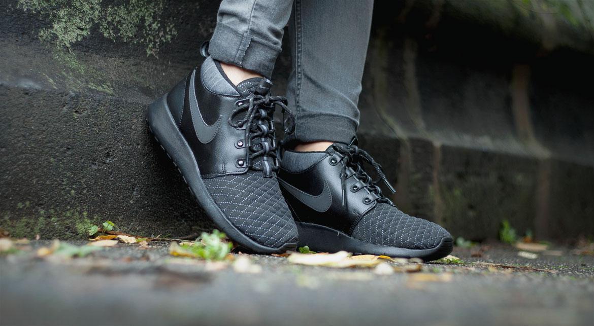 Nike Roshe One Mid Winter GS 'All Black' - Image 7