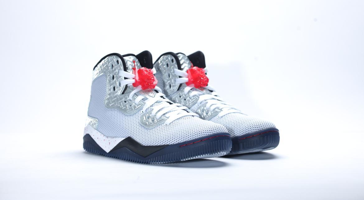 Air Jordan Spike Forty Pe "Fire Red"