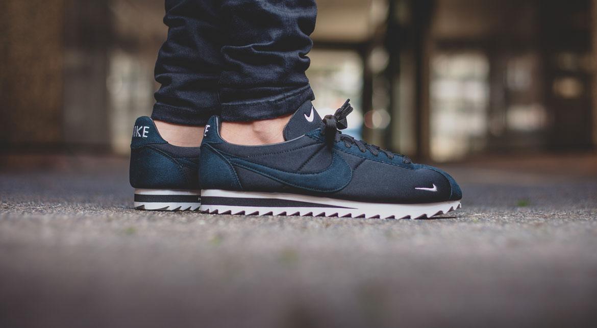 cortez shark low