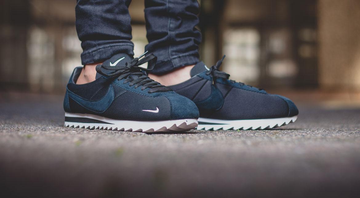 Nike Classic Cortez Shark Low SP 