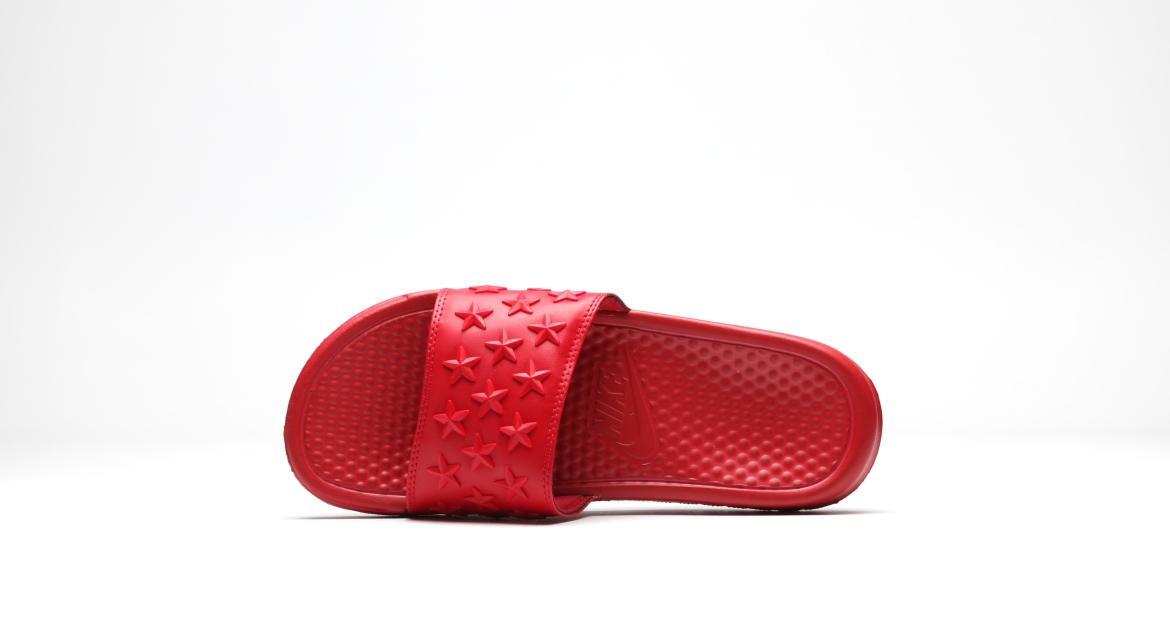 Nike Benassi JDI QS "Star Pack Gym Red"