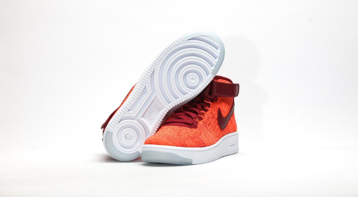 Nike W Af1 Flyknit "Total Crimson"