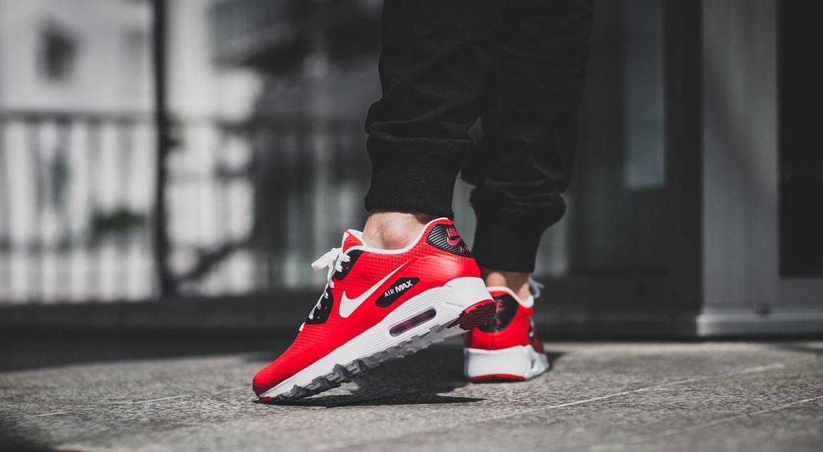 Nike Air Max 90 Ultra Essential "Action Red"