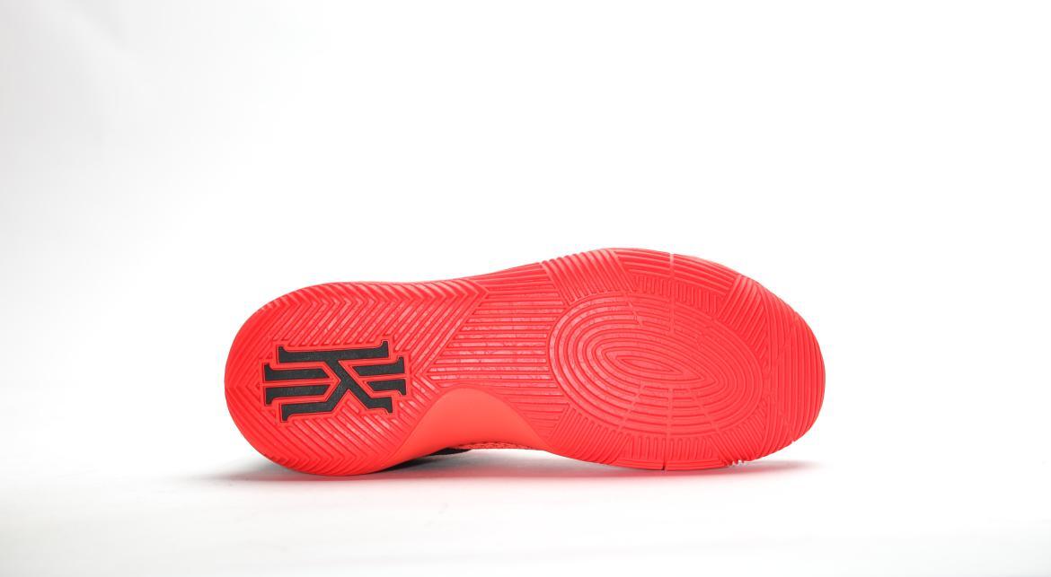 Nike Kyrie 2  display picture 3