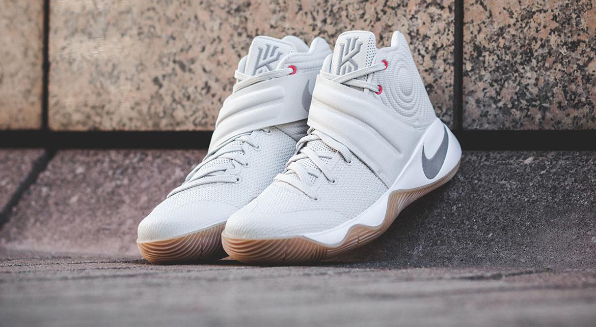 kyrie 2 tan