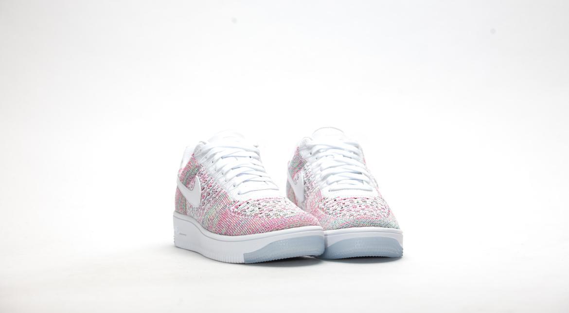 Nike W Air Force Flyknit Low 