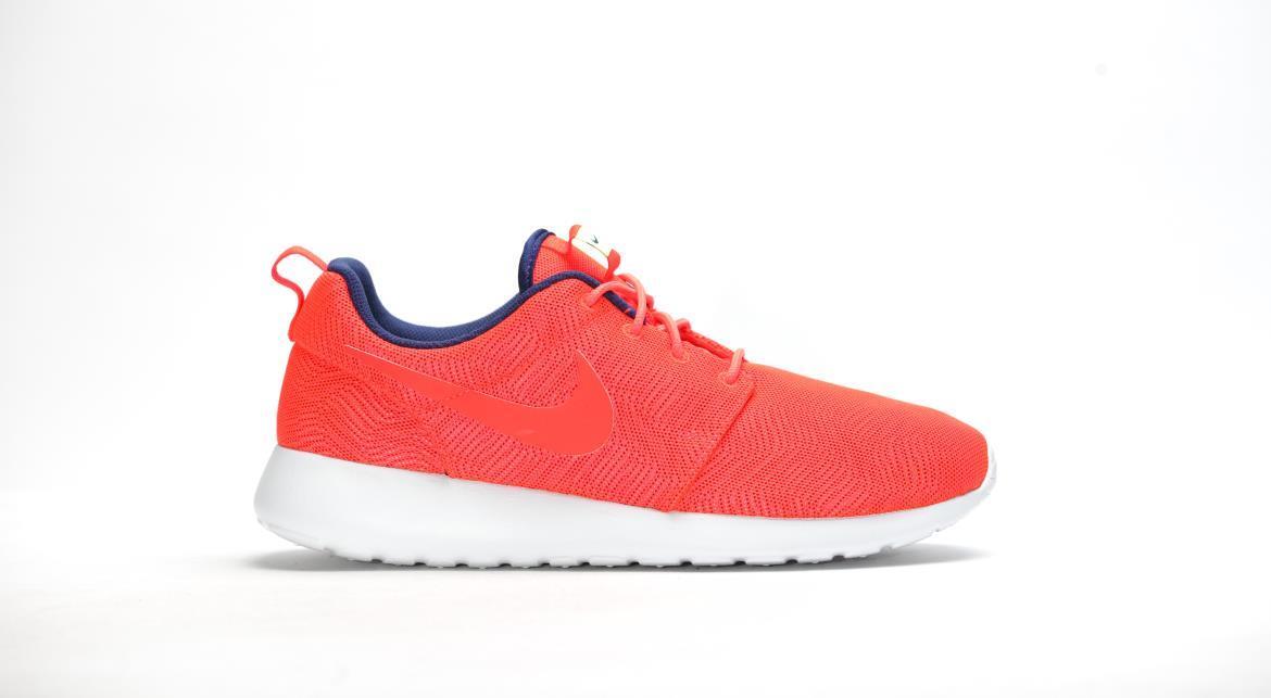 Nike Wmns Roshe One Moire "Bright Crimson"