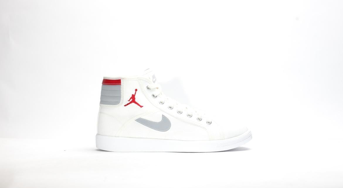 Air Jordan Sky High OG Shoes‎ Mens Sz 10 White Gym Red Grey Sneakers 819953-102 Buy Air Jordan Skyhigh OG  main image 4