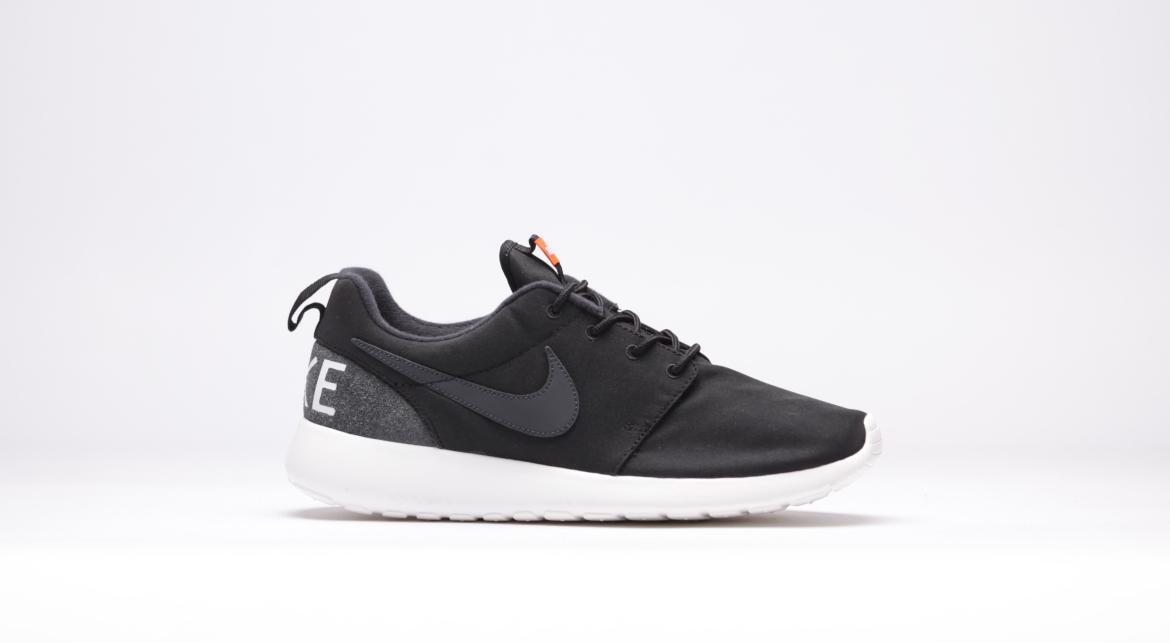 Nike Roshe One Retro "Black Sail"
