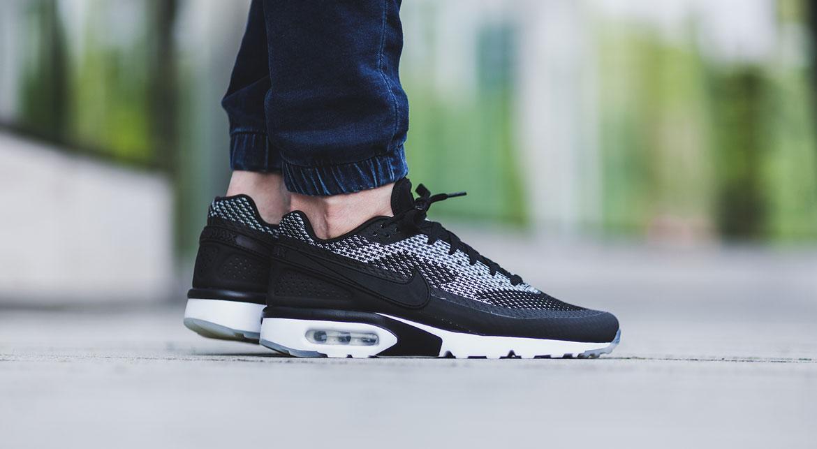 air max bw ultra black