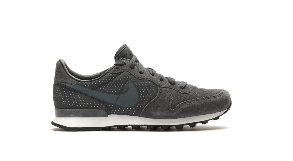 Nike Internationalist Lx "Anthraciite"