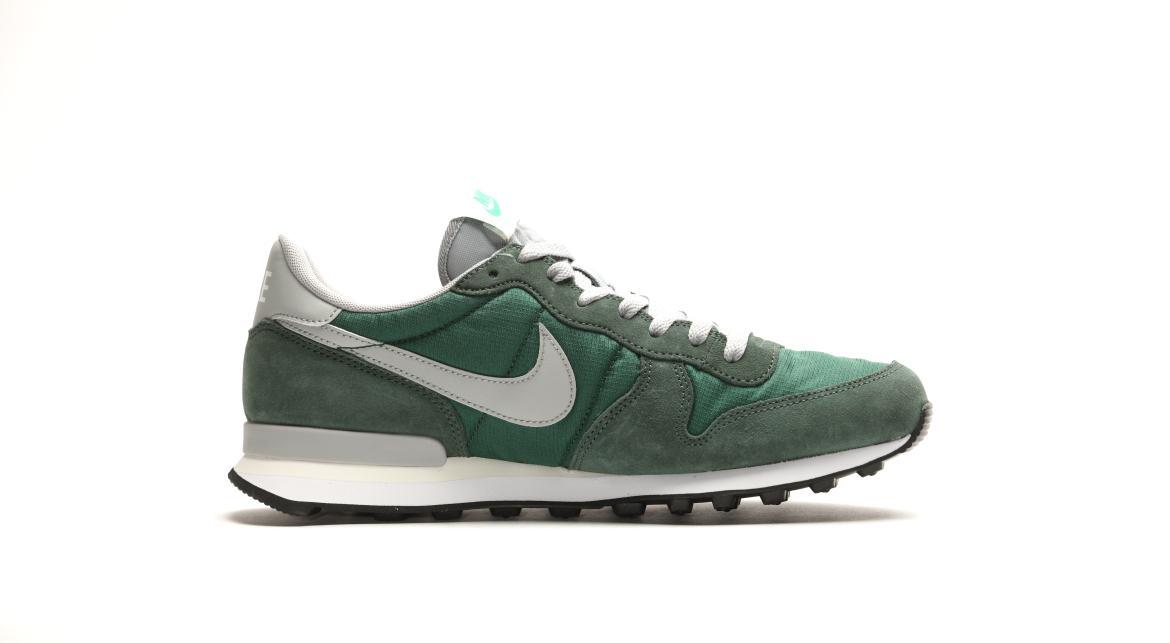 Nike Internationalist "Gorge green"