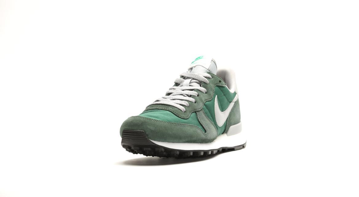 Nike Internationalist "Gorge green"