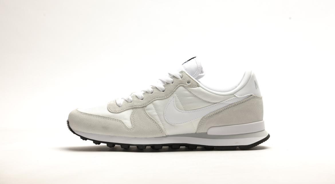 Nike Internationalist 