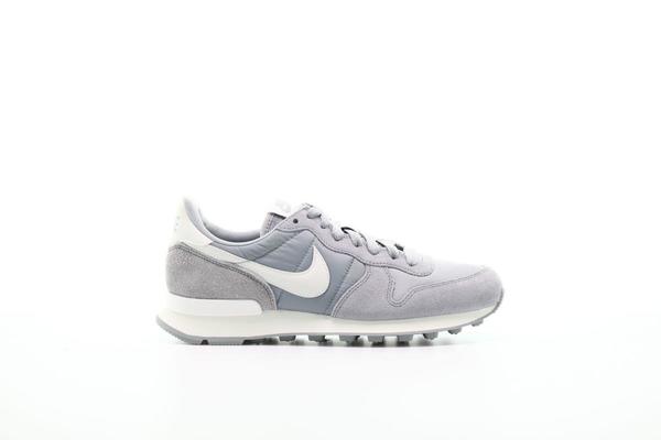 nike internationalist rose pale nike internationalist rose pale