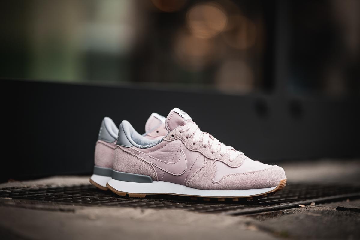 Nike Wmns "Barely Rose" | 828407-612 AFEW STORE