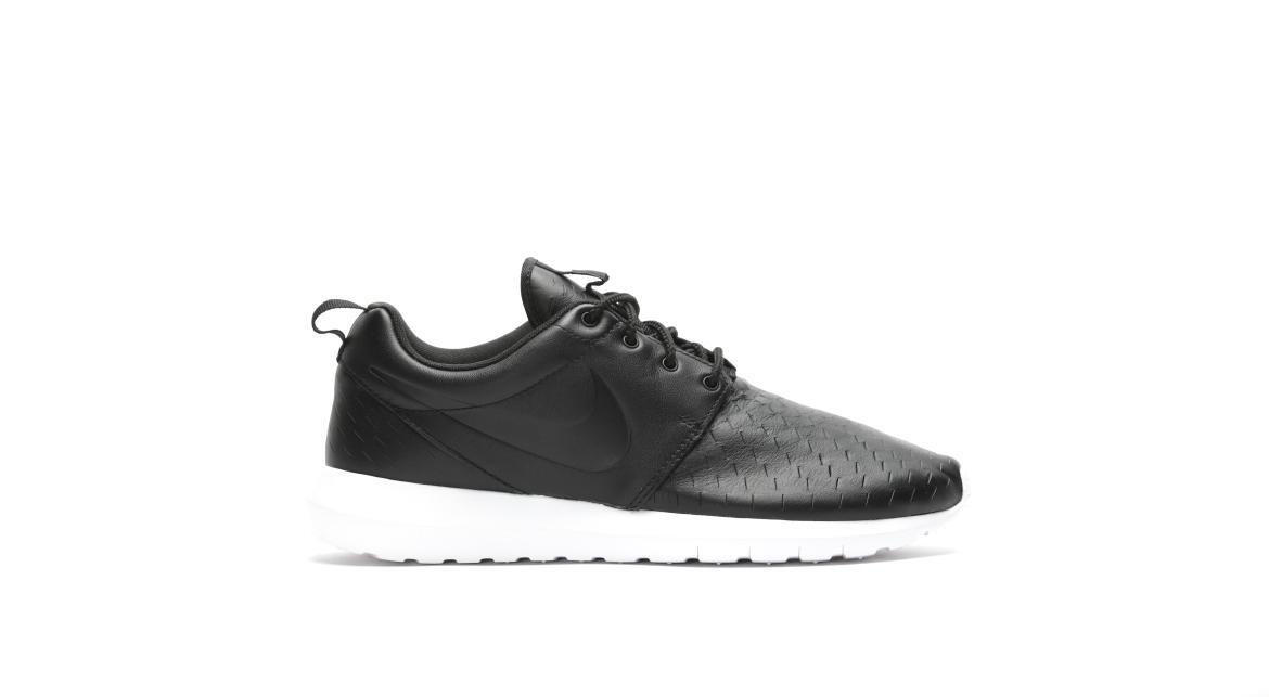 black and white roshe runs mens