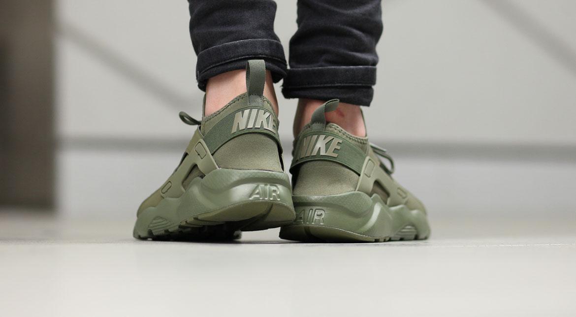 air huarache olive green
