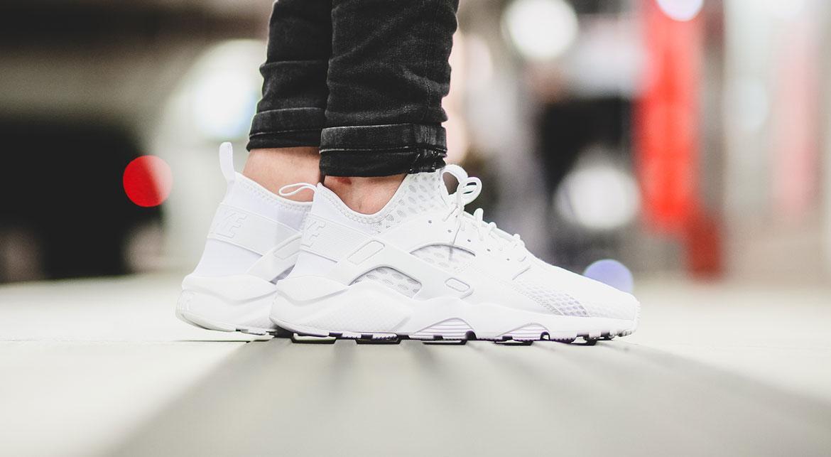 all white huaraches ultra
