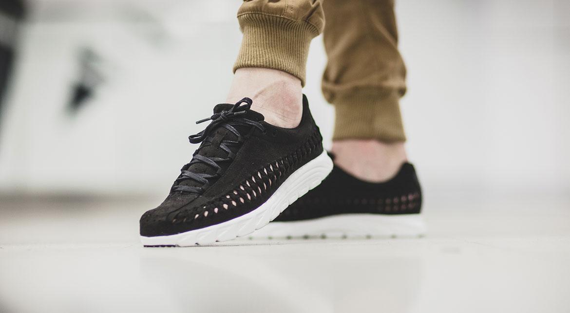 Nike Mayfly Woven 