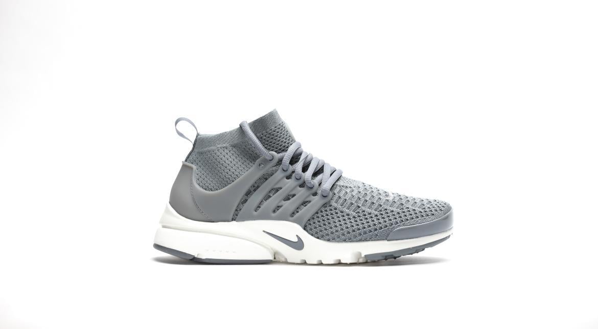 Nike Wmns Air Presto Flyknit Ultra 