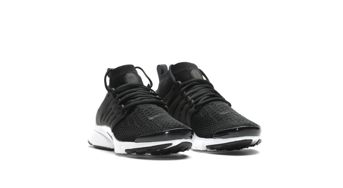 nike air presto flyknit black running shoes